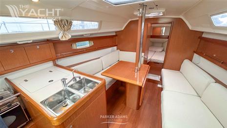 Beneteau Oceanis 31.1