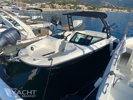 SEA RAY SEA RAY 210 SPX