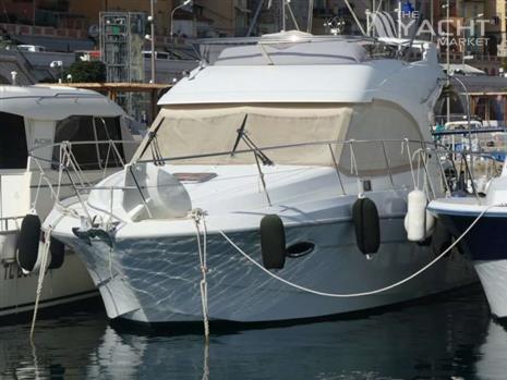 BENETEAU ANTARES 30 FLY