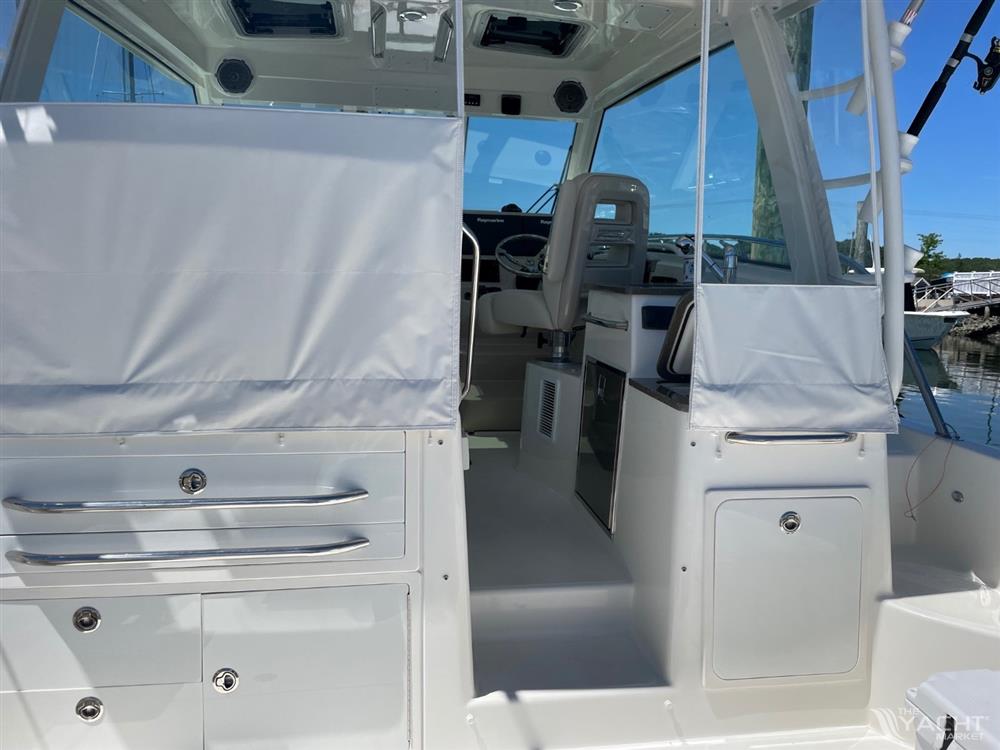 2018 Boston Whaler