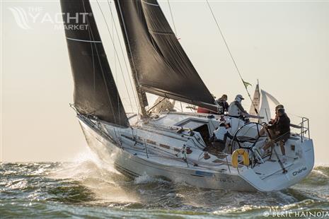 Beneteau First 35