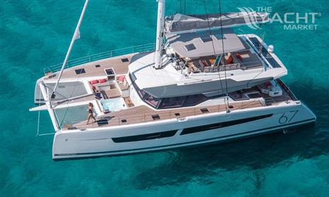 FOUNTAINE PAJOT ALEGRIA 67