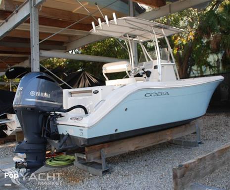 Cobia 220 CC - 2018 Cobia 220 CC - Photo #1