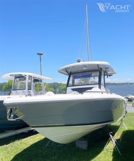 Stamas Stamas Aventura 33T - Dealer Demo Power Center Console for sale