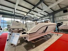 BENETEAU FLYER 7 SPACEDECK