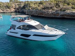 Princess Yachts F50