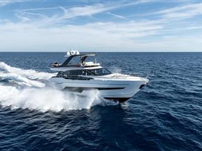 Fairline Squadron 68