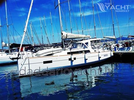 BENETEAU OCEANIS 38