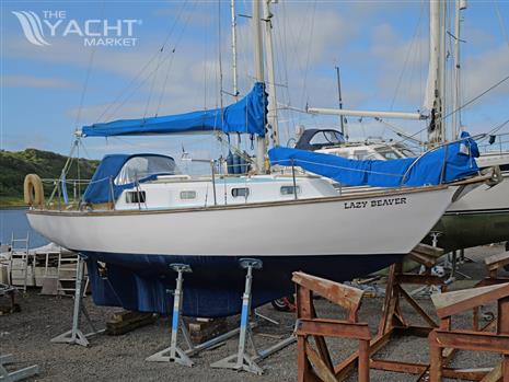 Cape Dory 28 - 1972 Cape Dory 28 - LAZY BEAVER