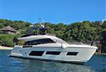 Ferretti Yachts 670