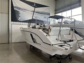 BENETEAU FLYER 7 SPACEDECK