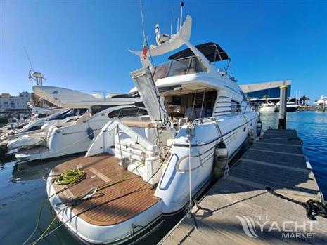 SUNSEEKER MANHATTAN 62