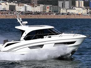 Beneteau Antares 9