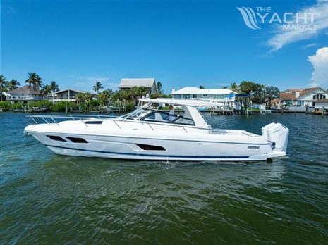 Intrepid 438 Evolution