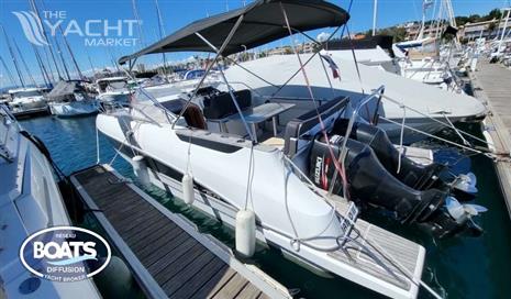 BENETEAU FLYER 8.8 SUNDECK