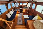 Marine Trader LaBelle 40 Sun Deck