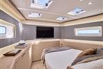 BENETEAU OCEANIS YACHT 60