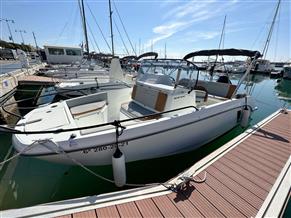 BENETEAU FLYER 7 SPACEDECK