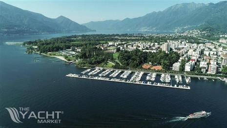  Berth in Locarno