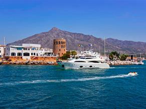 18 MT. BERTH IN PUERTO JOSE BANUS, MARBELLA, SPAIN