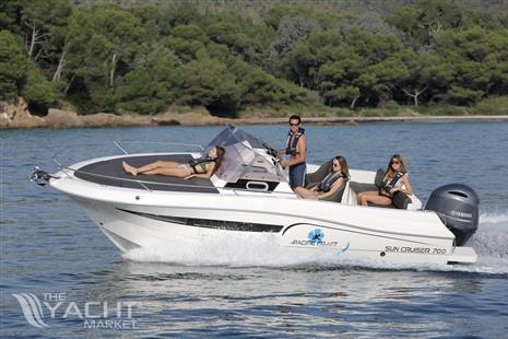 PACIFIC CRAFT PACIFIC CRAFT 700 SUN CRUISER