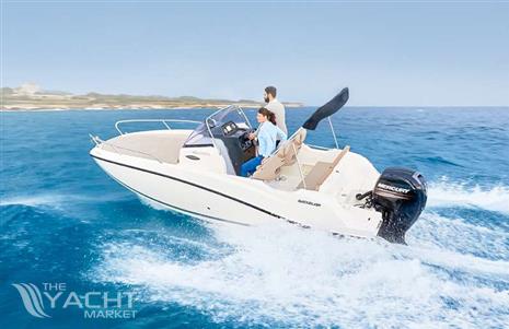 QUICKSILVER QUICKSILVER ACTIV 605 SUNDECK