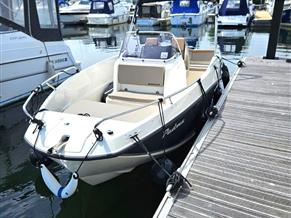 Quicksilver Activ 555 Open