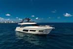 Ferretti Yachts 670