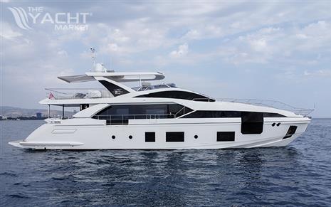 AZIMUT Grande 27 meter