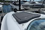 Sunseeker Portofino 47  - Sunseeker Portofino 47 - Foredeck