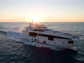 AZIMUT GRANDE 32