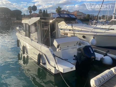 QUICKSILVER QUICKSILVER 805 PILOTHOUSE