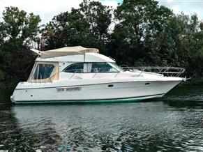 Prestige 36 Fly