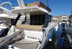 Sealine F42 - General Image