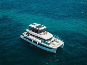 FOUNTAINE PAJOT MY 6