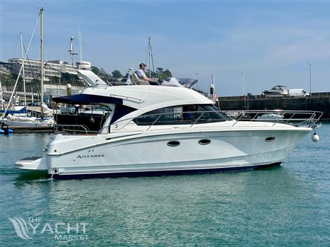 Beneteau Antares 36