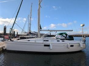 Beneteau Oceanis 351