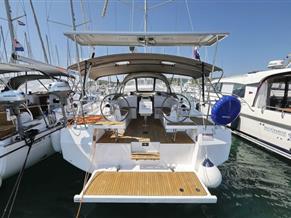 Bavaria Yachts C38