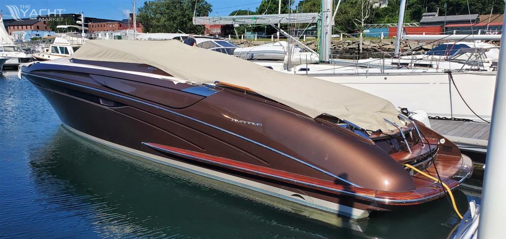 2012 Riva