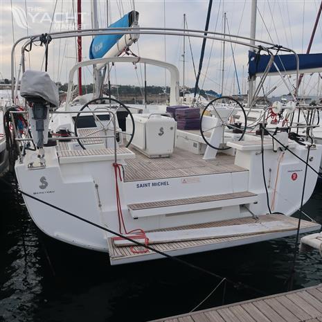 Beneteau Oceanis 51.1