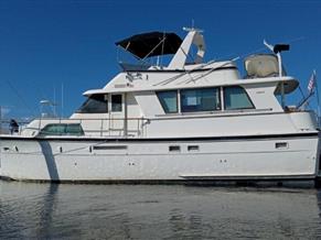 Hatteras 53 Extended Deckhouse Motor Yacht