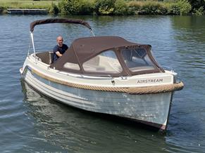Interboat Intender 640