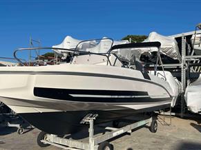 BENETEAU FLYER 6.6 SUNDECK