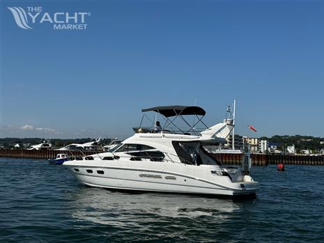 Sealine F42/5