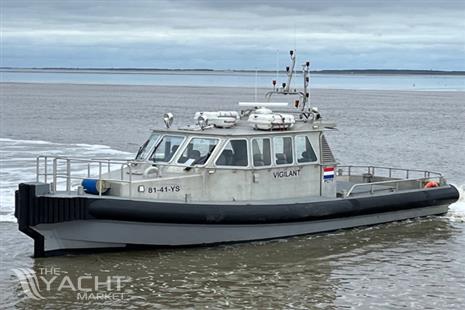 Crewtender Salvage &amp; towing, Offshore, tug