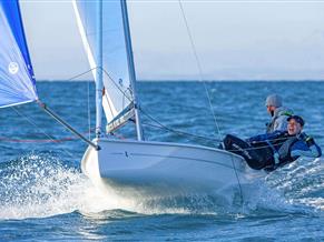 BENETEAU FIRST 14