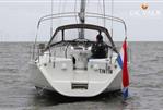 Beneteau Oceanis 381 - Picture 6