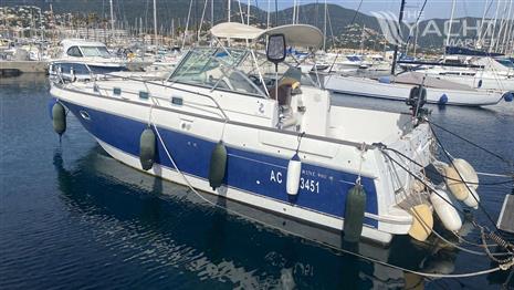 BENETEAU OMBRINE 900