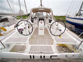 BENETEAU OCEANIS 38.1