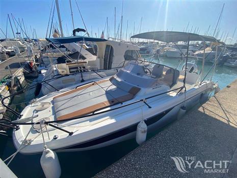 BENETEAU FLYER 8 SUNDECK